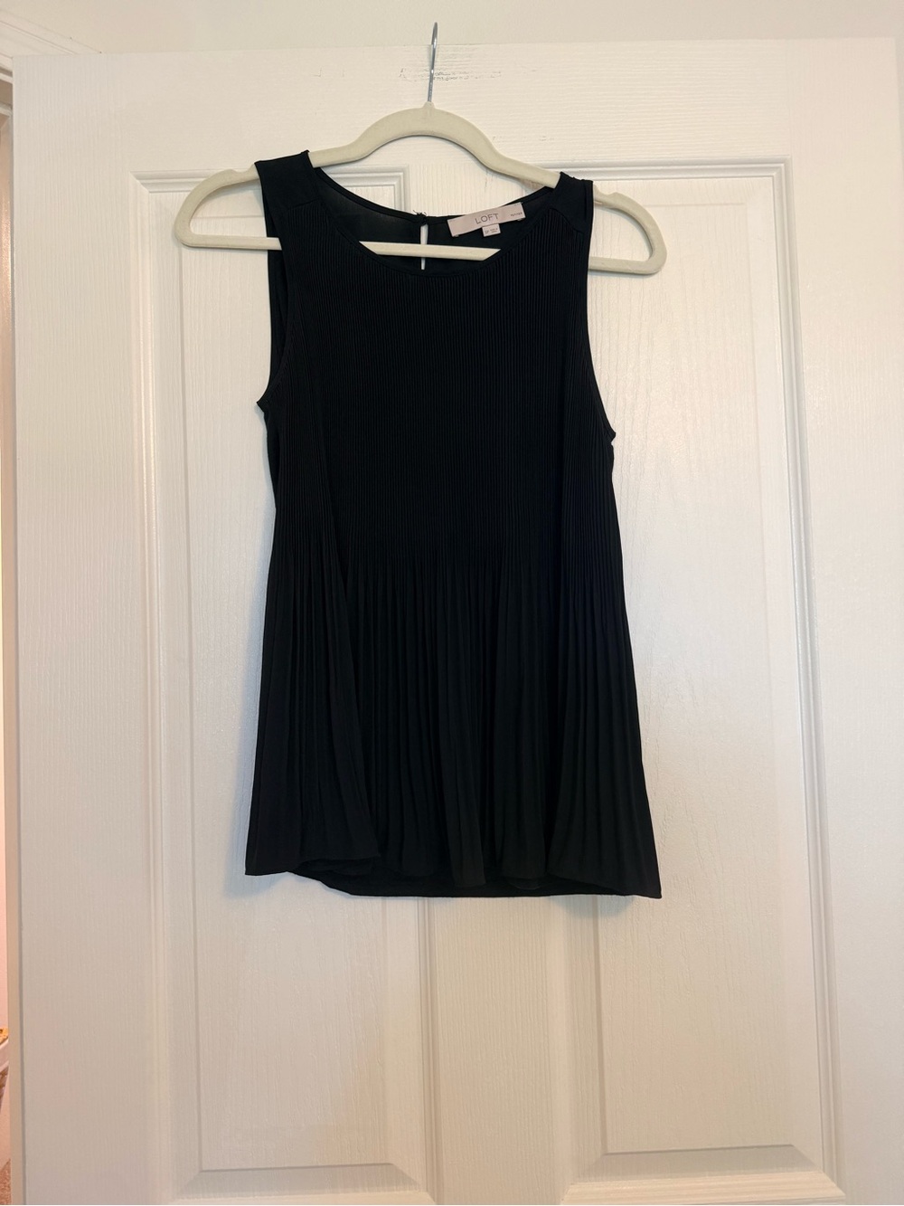LOFT Black Pleated Hem Sleeveless Tank